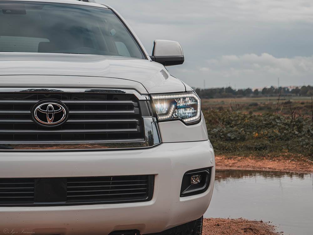 toyota_sequoia-09