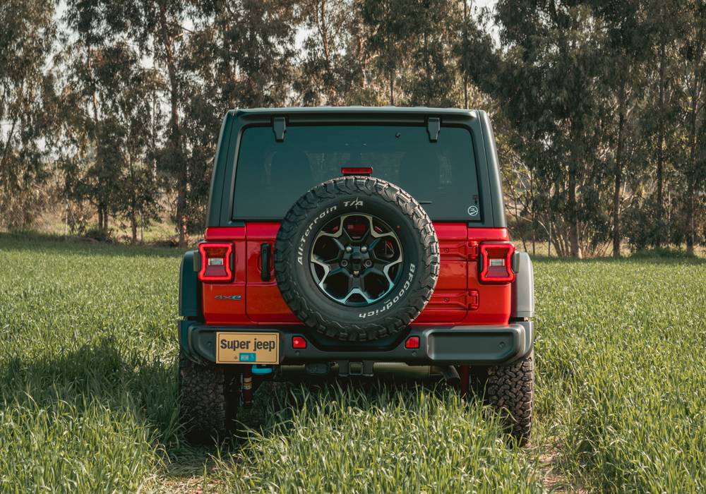 shutterstock_image (4)