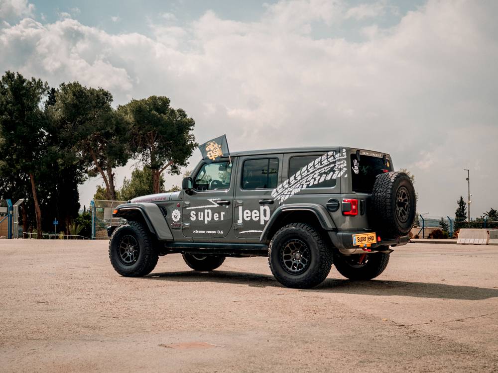 shutterstock_image (10)