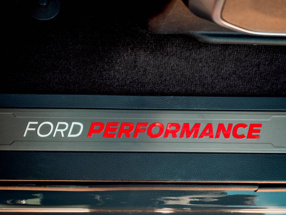 shutterstock_image (28)