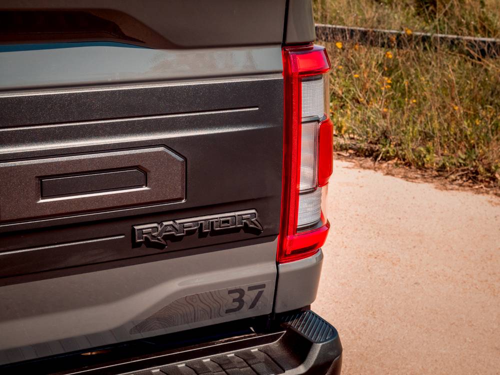 shutterstock_image (90)