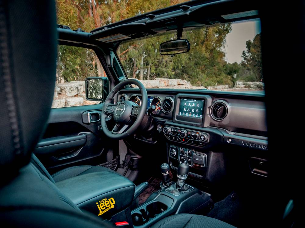 shutterstock_image (85)