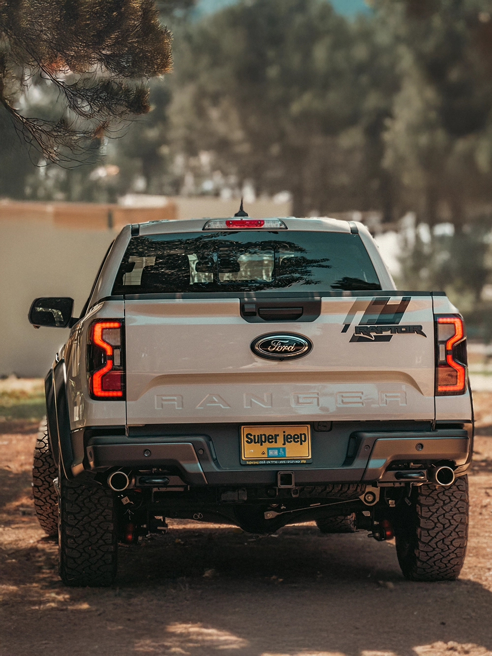 Ford Ranger Raptor - ארגז סגור