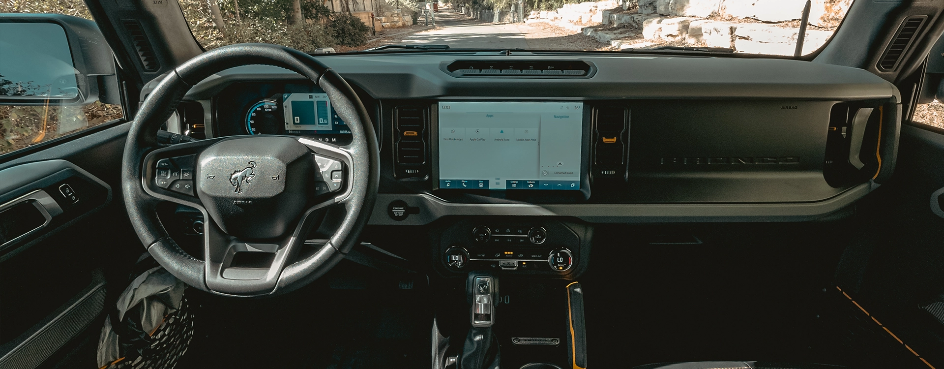 Ford Bronco Badlands Sasquatch Package - דשבורד ומסך מולטימדיה