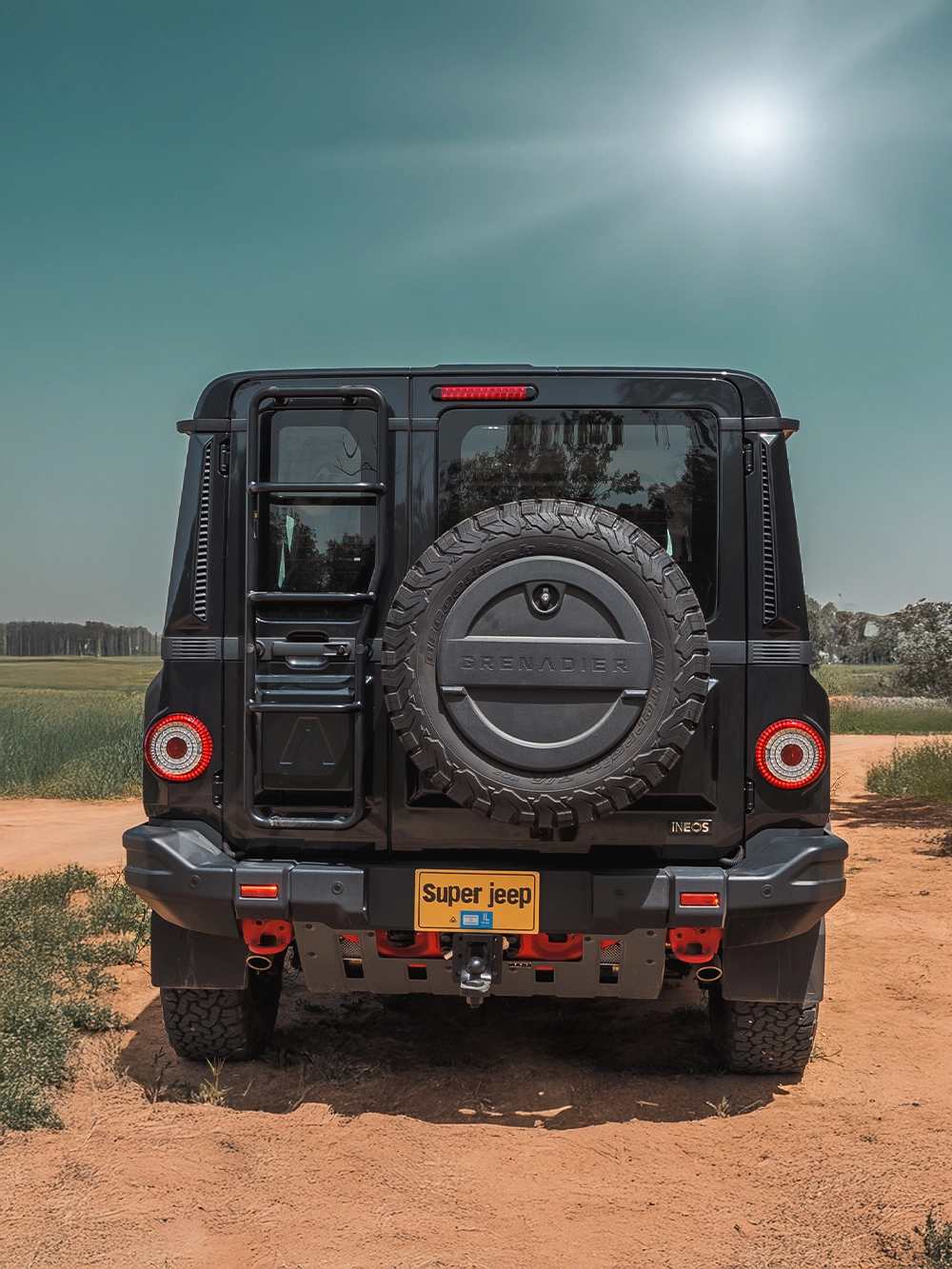 Ineos Grenadier Trailmaster - מבט אחורי