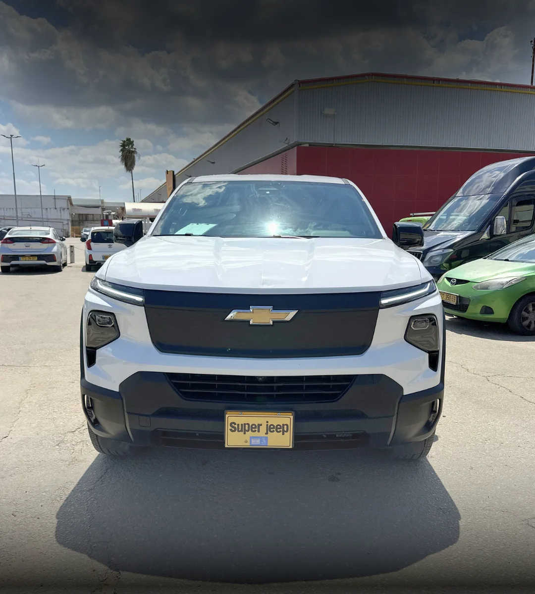chevrolet-silverado-ev-wt8-2025-01