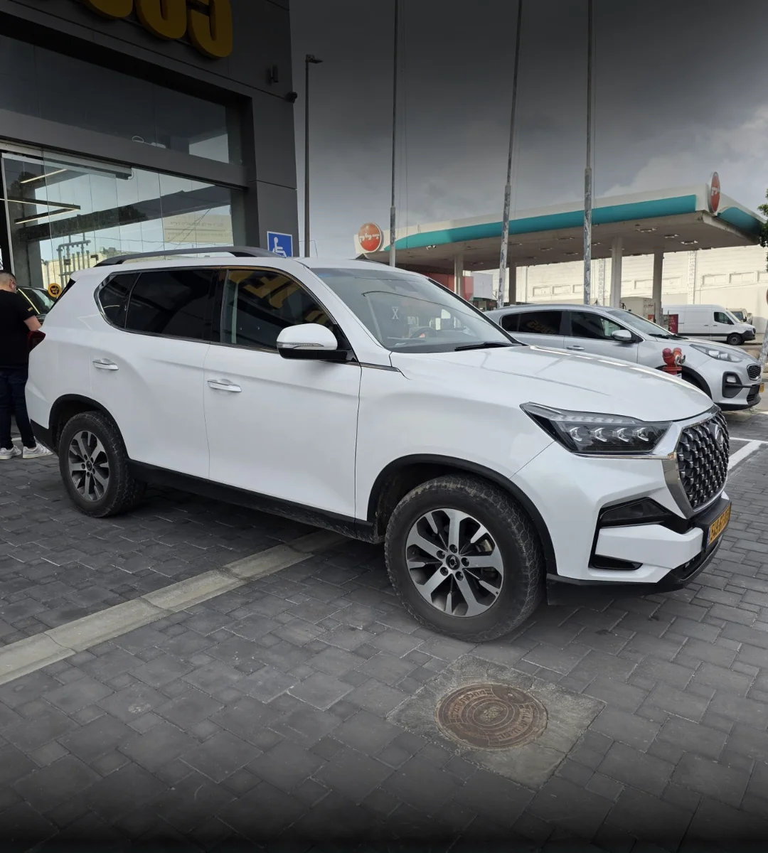 ssangyong-rexton-premium-04