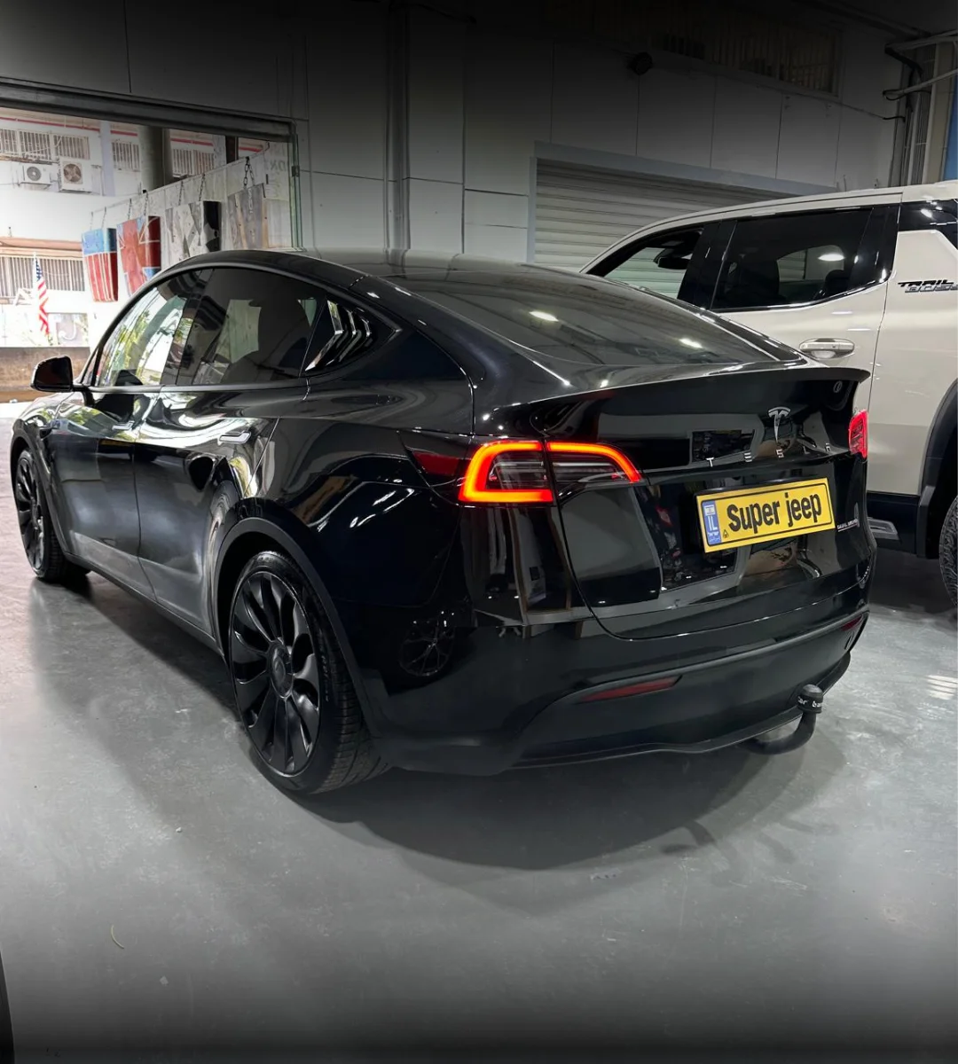 tesla-model-y-performance-04
