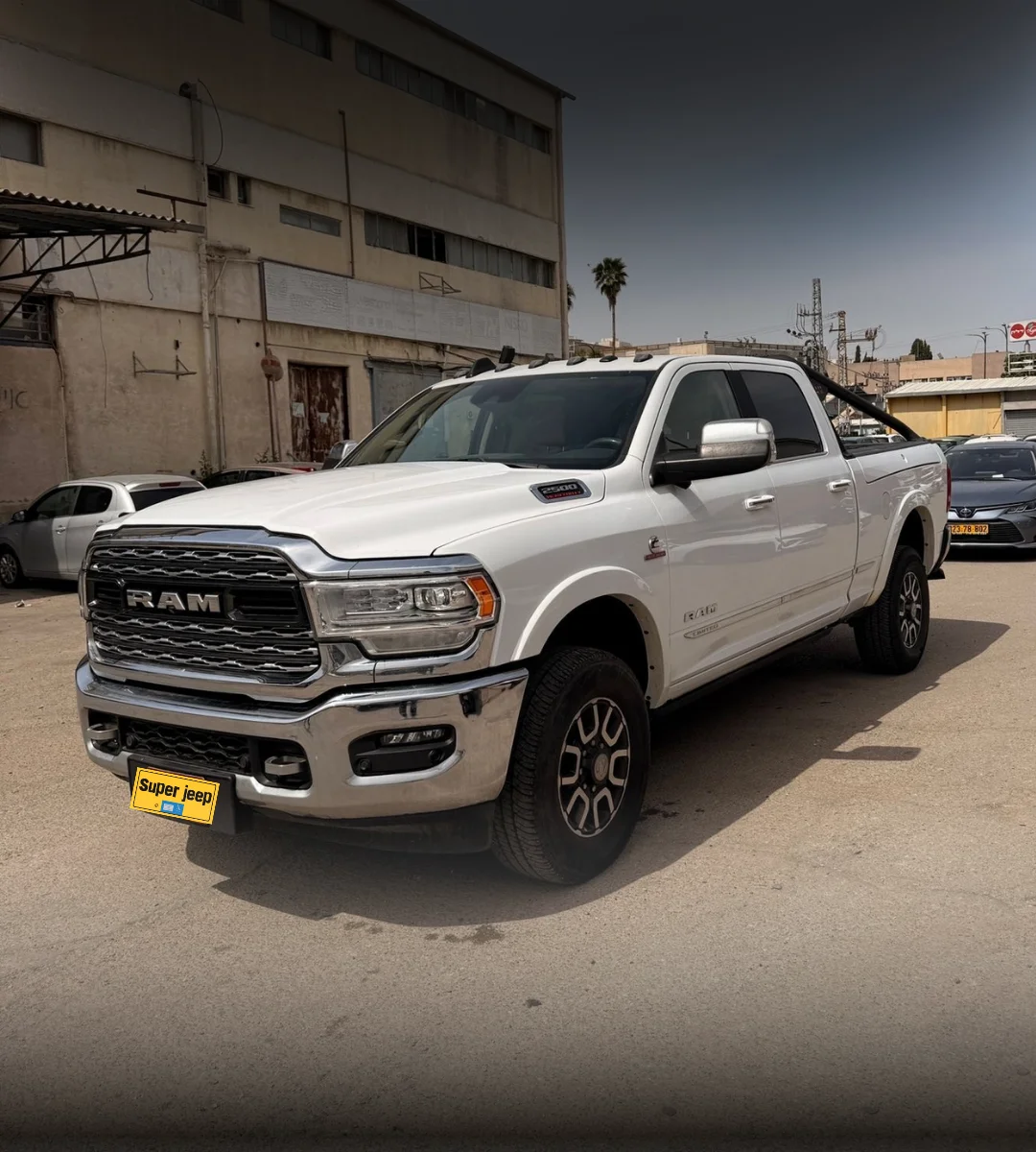 dodge-ram-2500-laramie-2023-01