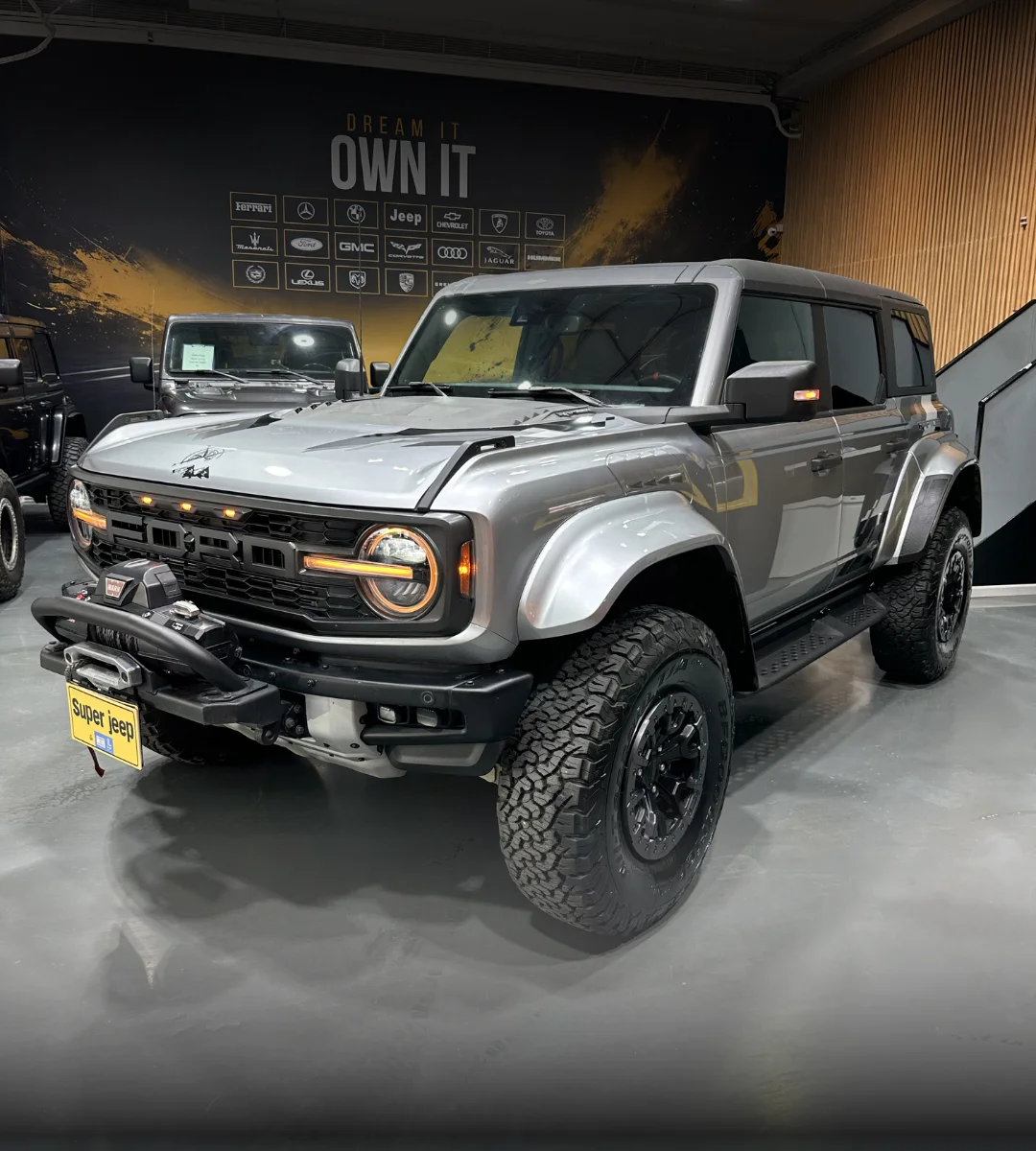 ford-bronco-raptor-2025-03