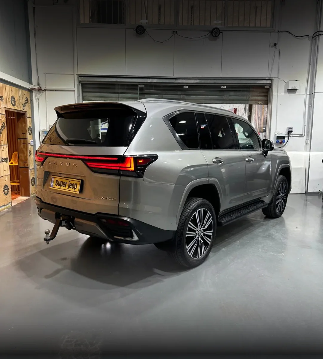 lexus-lx-600-takumi-2023-05