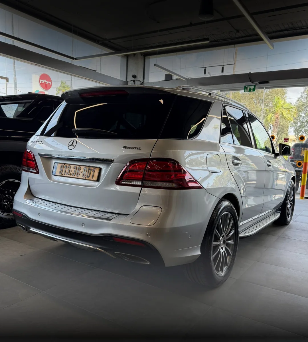 mercedes-benz-gle-500e-4matic-2018-04