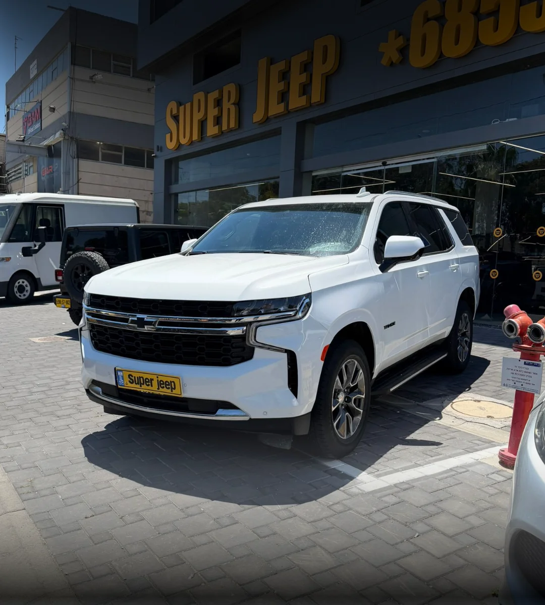 chevrolet-tahoe-ls-2023-00-02