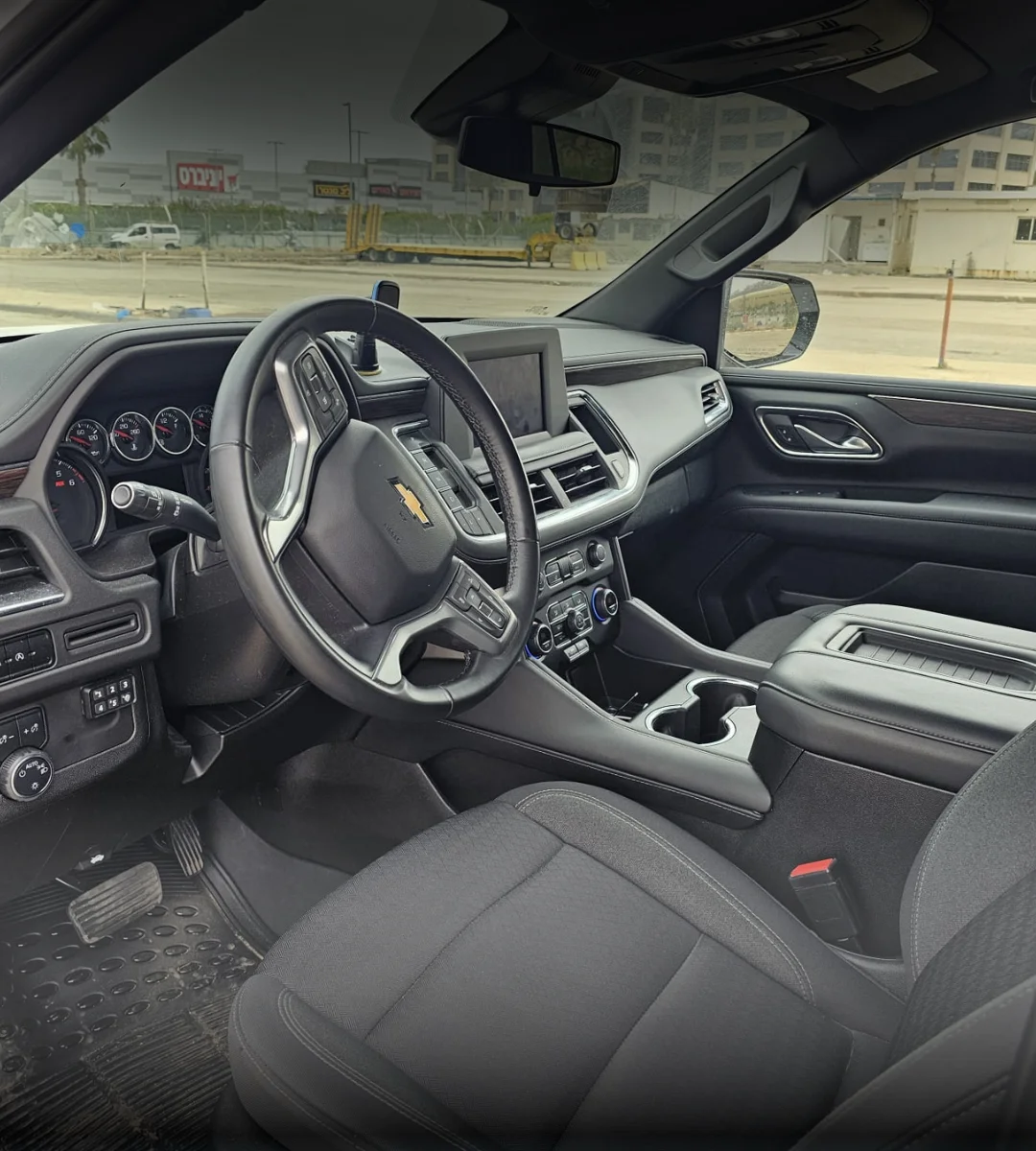 chevrolet-tahoe-ls-2023-04