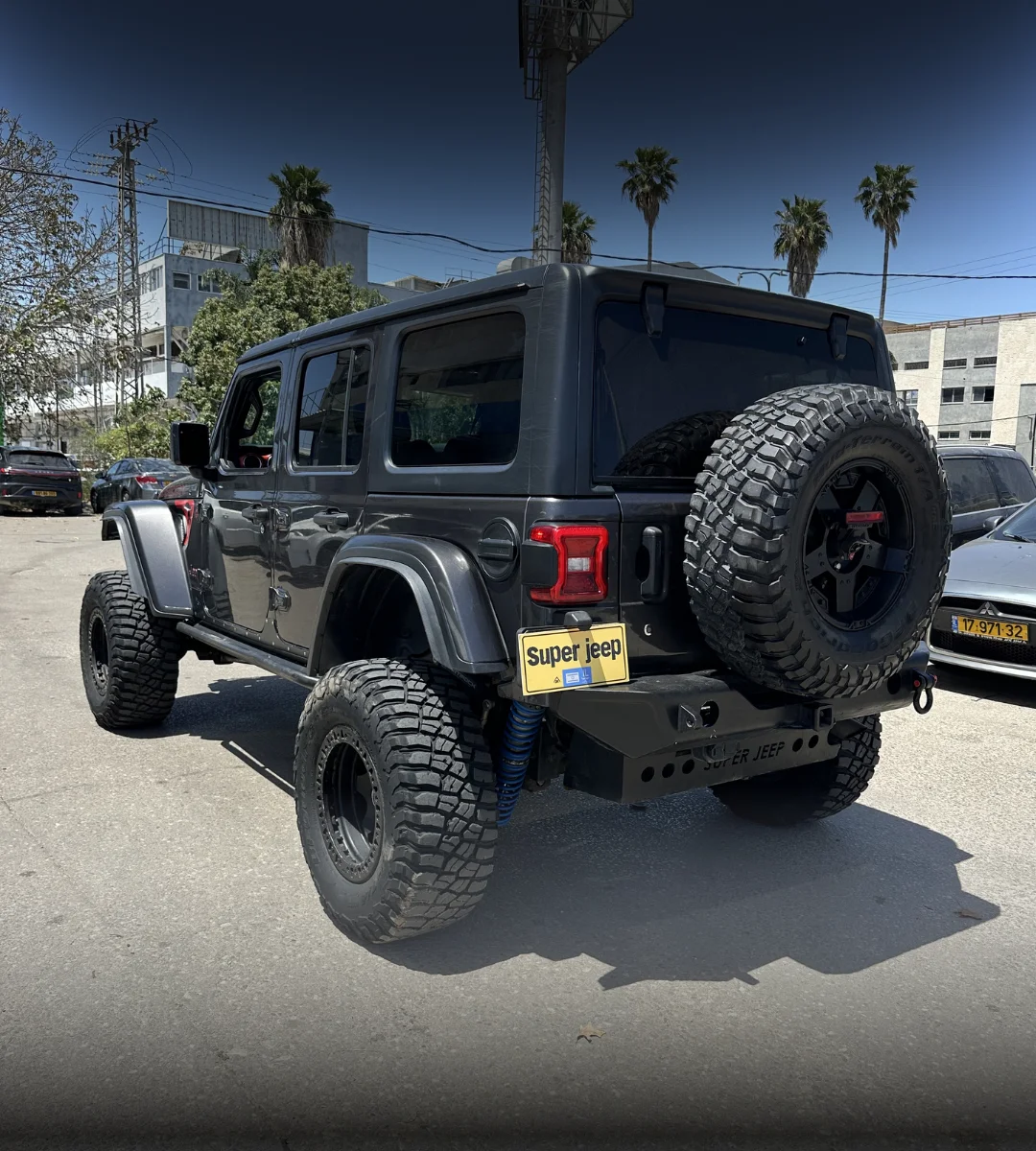 jeep-wrangler-rubicon-2020-05