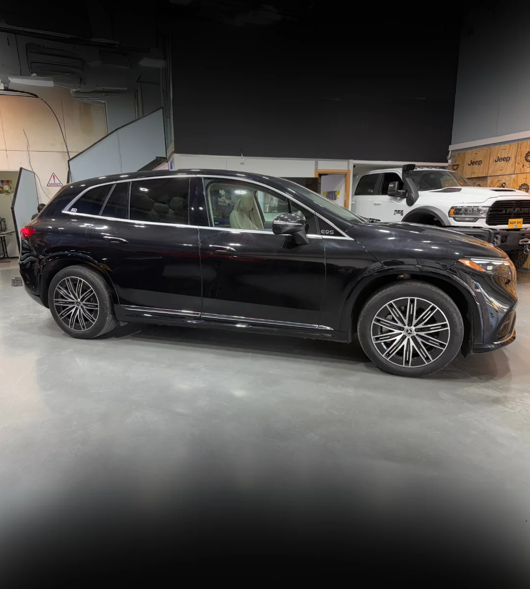 mercedes-benz-eqs-580-2023-04