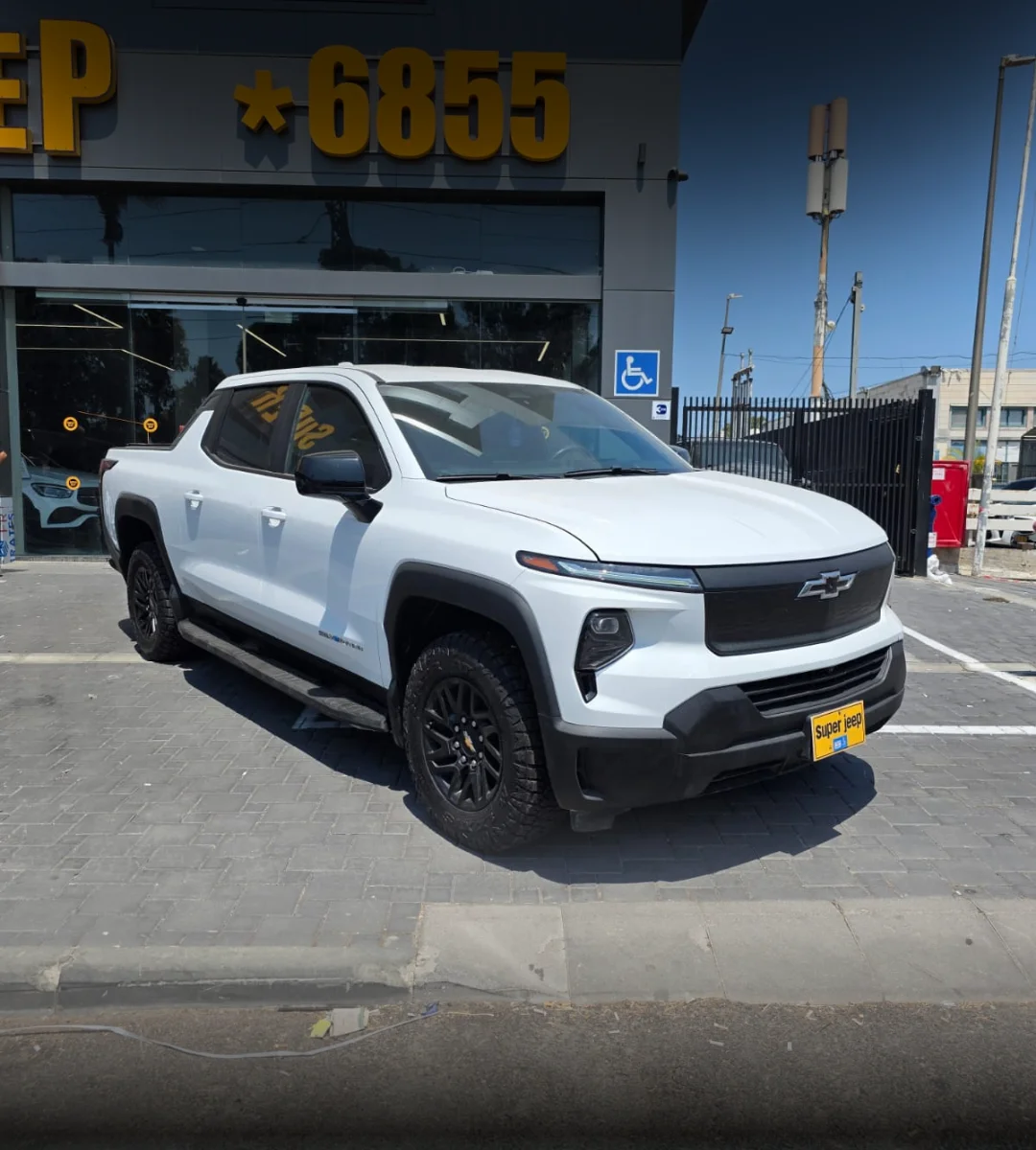 chevrolet-silverado-ev-4wt-2024-01