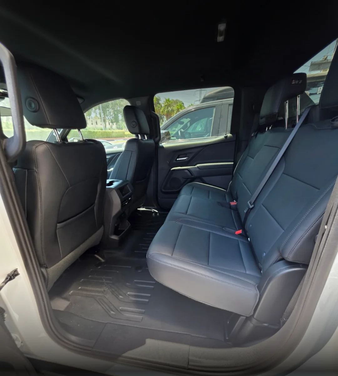 chevrolet-silverado-ev-4wt-2024-08