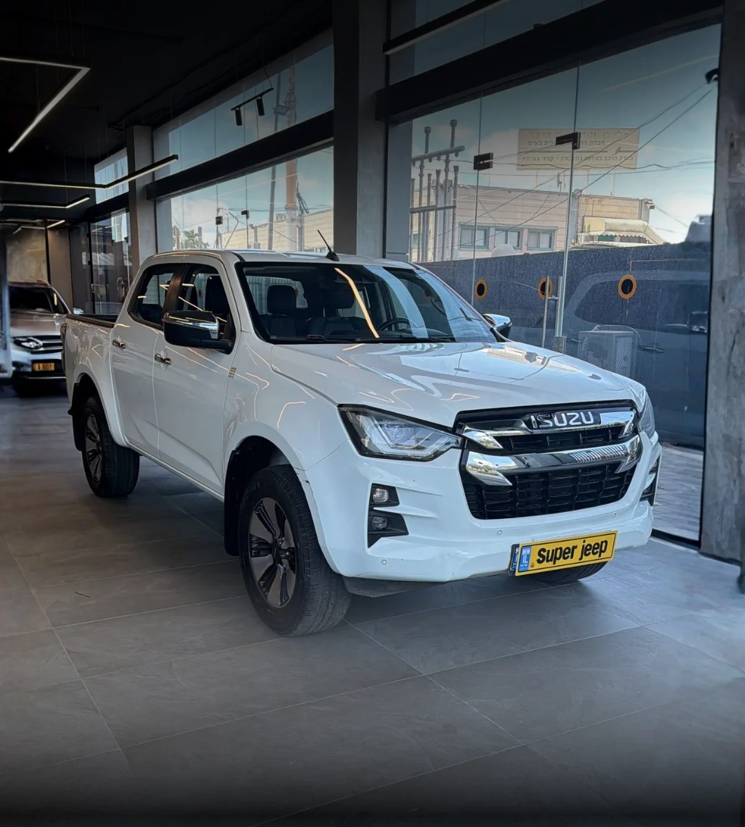 isuzu-d-max-ls-premium-2022-02