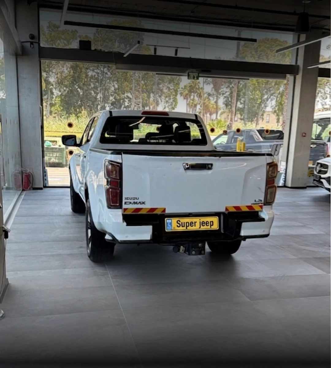 isuzu-d-max-ls-premium-2022-03