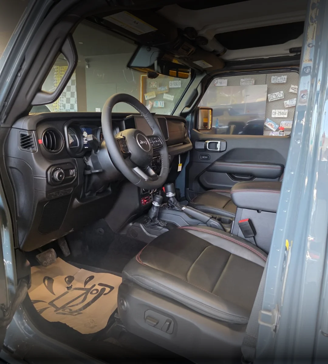 jeep-wrangler-rubicon-x-2026-10