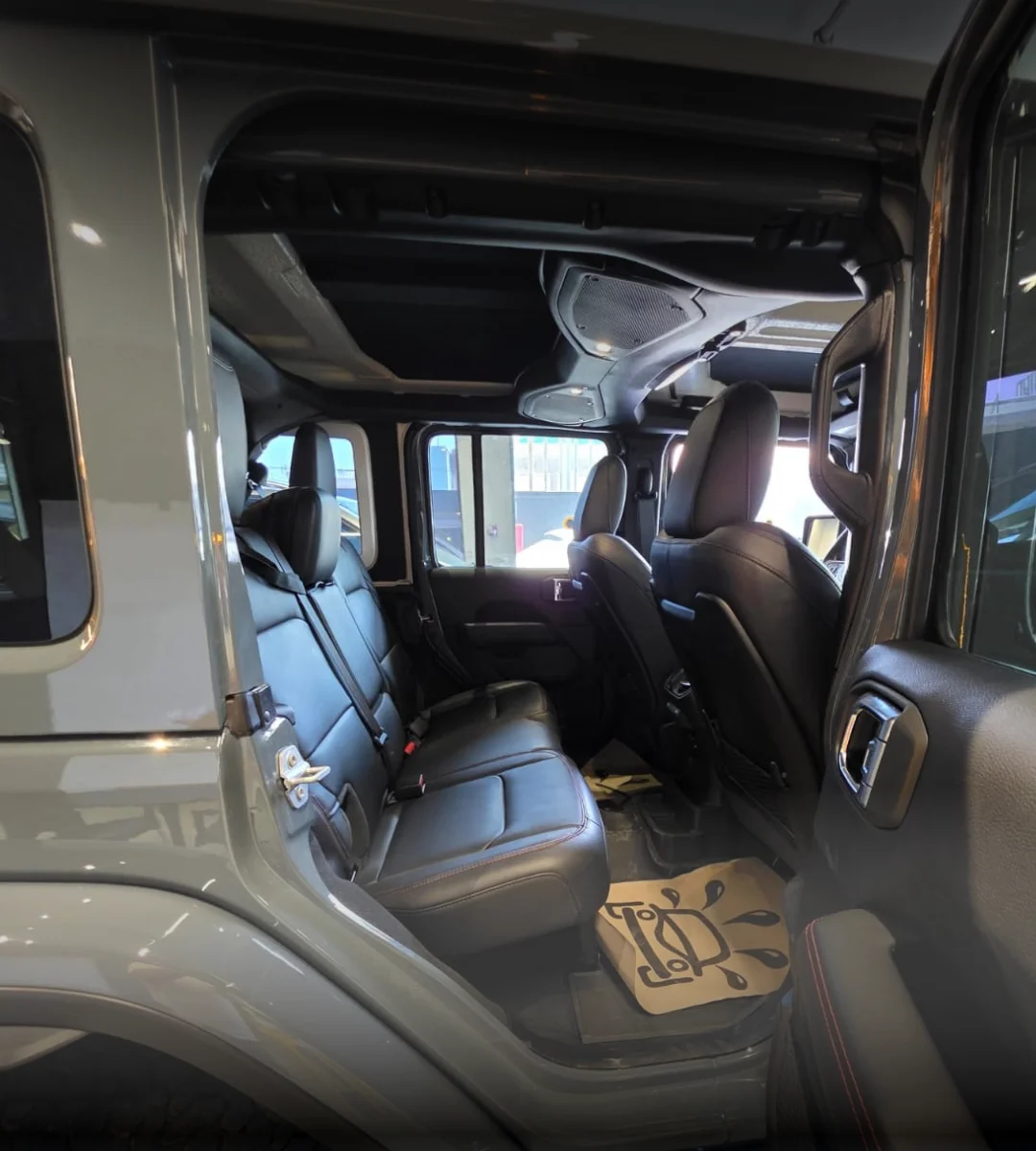 jeep-wrangler-rubicon-x-2026-11