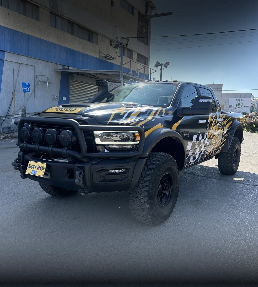 ram-2500-laramie-aev-prospector-xl-2025-01