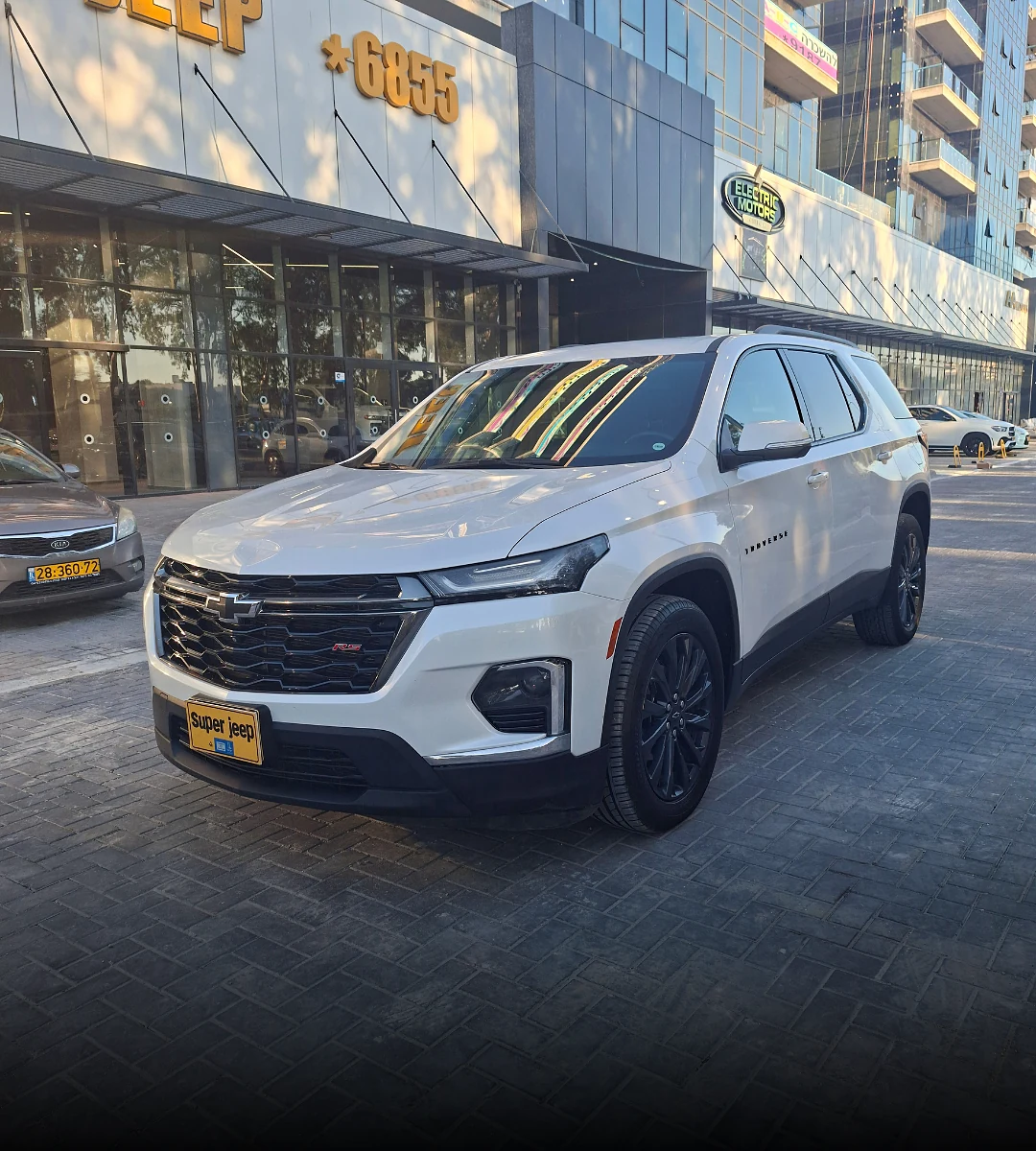 chevrolet-traverse-rs-2023-01