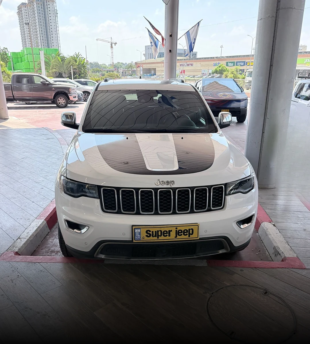 jeep-grand-cherokee-limited-edition-2022-02