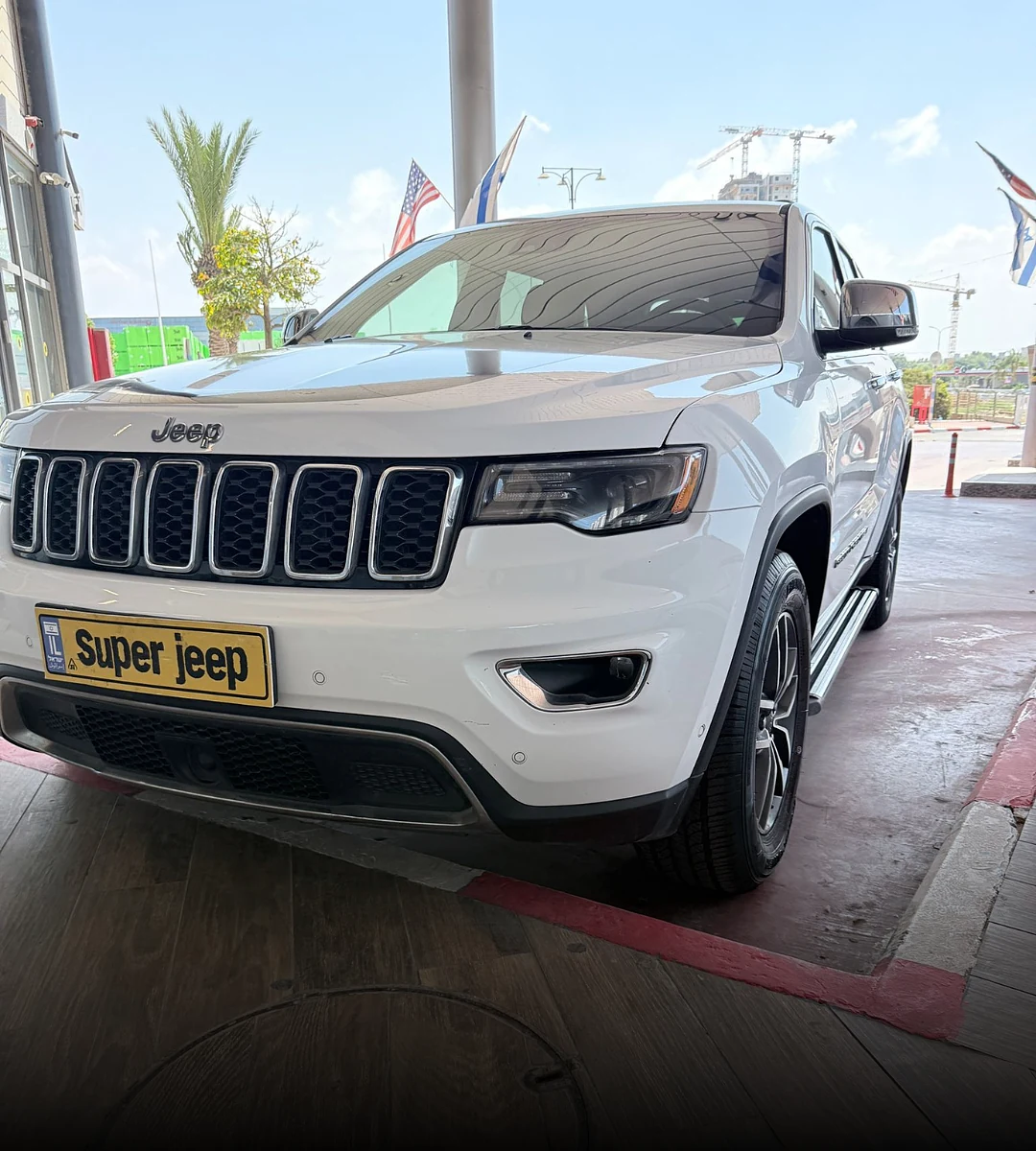 jeep-grand-cherokee-limited-edition-2022-03