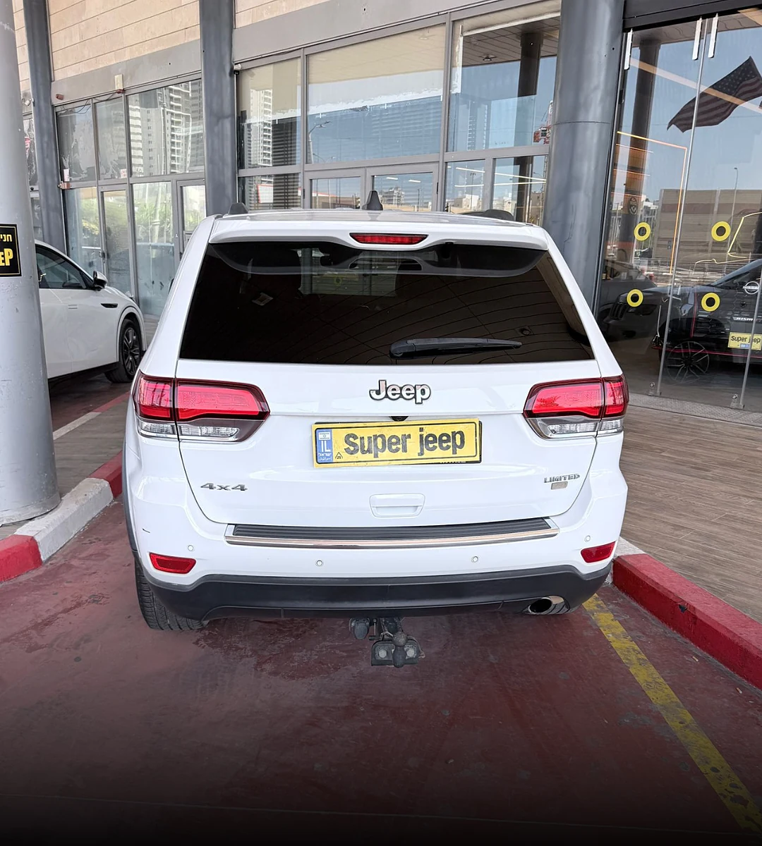 jeep-grand-cherokee-limited-edition-2022-05
