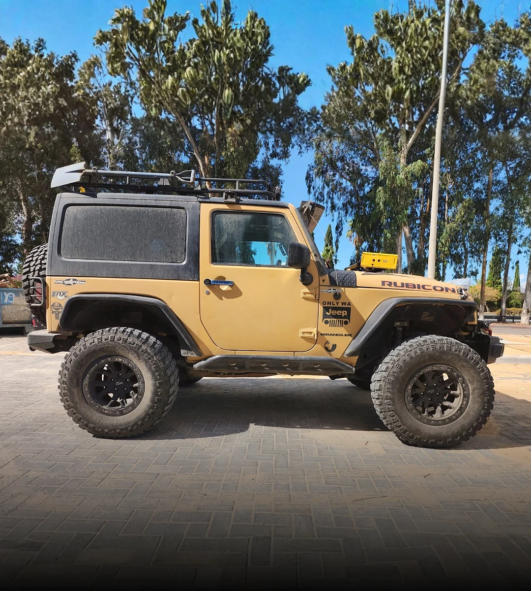 jeep-wrangler-rubicon-2-door-2013-04
