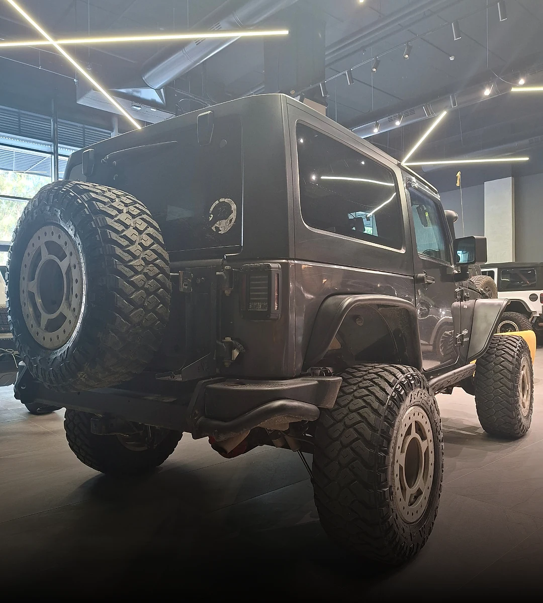 jeep-wrangler-sport-2-door-2017-02