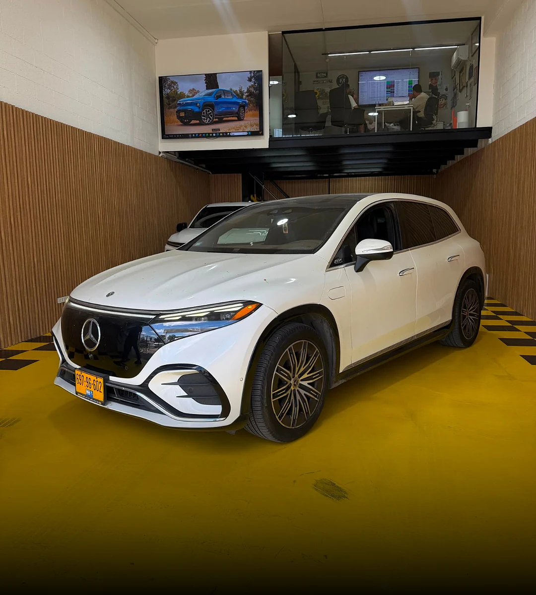 mercedes-benz-eqs-580-suv-amg-2024-01