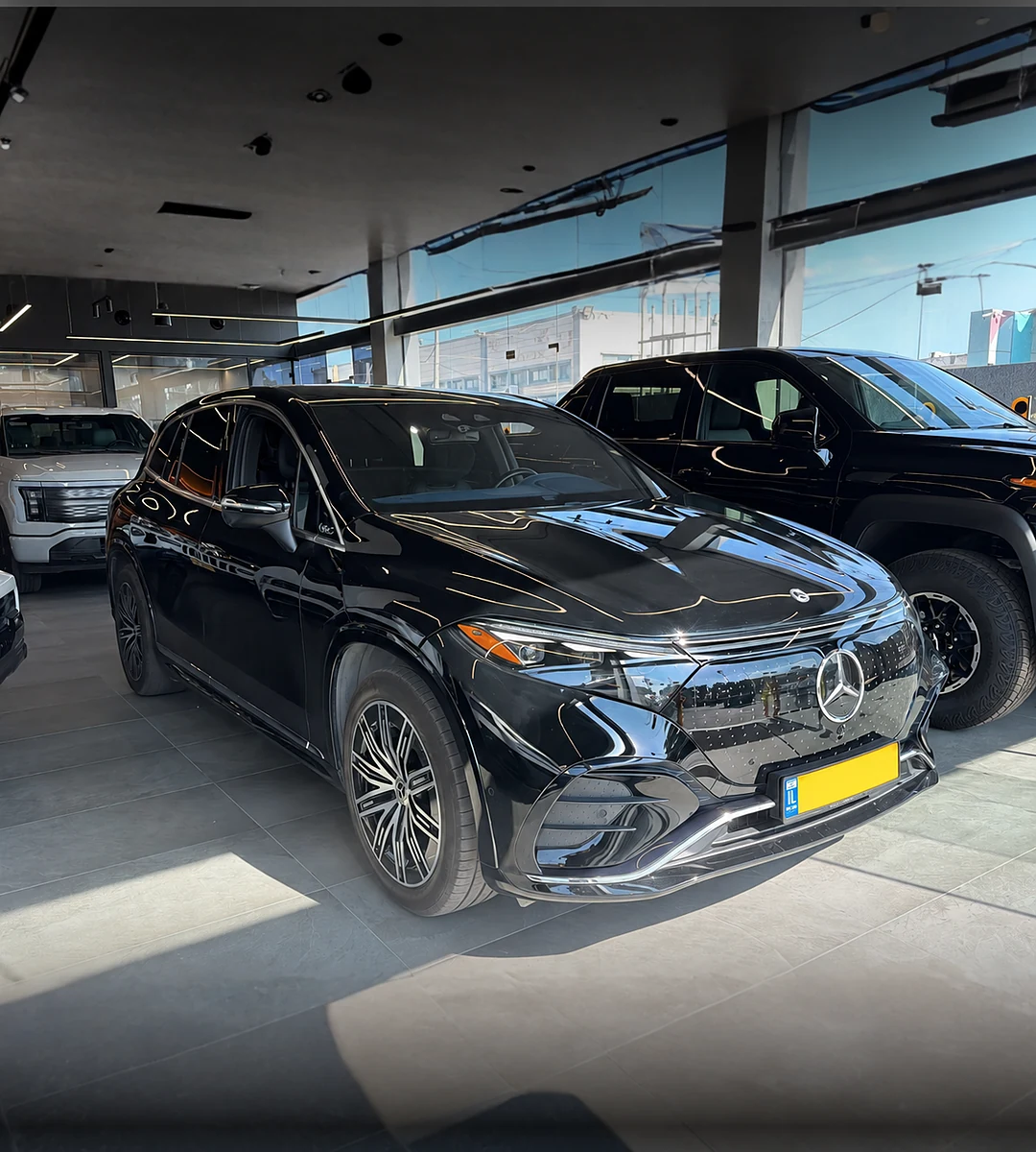 mercedes-benz-eqs-580-suv-amg-2024-02